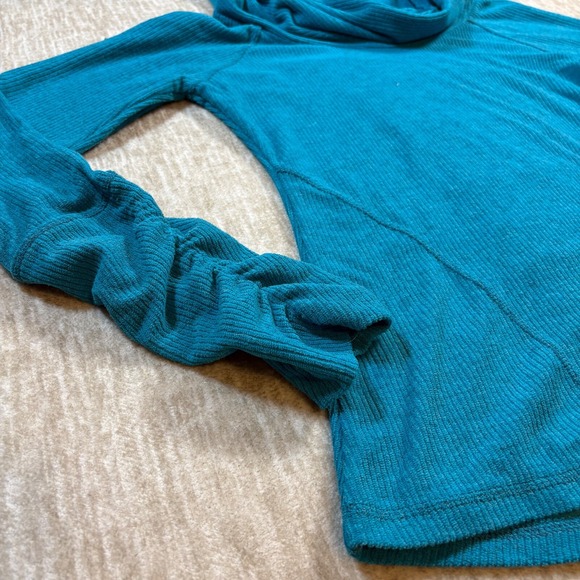 Kuhl Pullover Hoodie Women Size S Teal Ruched Sleeves Ribbed‎ Cowl Neck - Picture 4 of 11